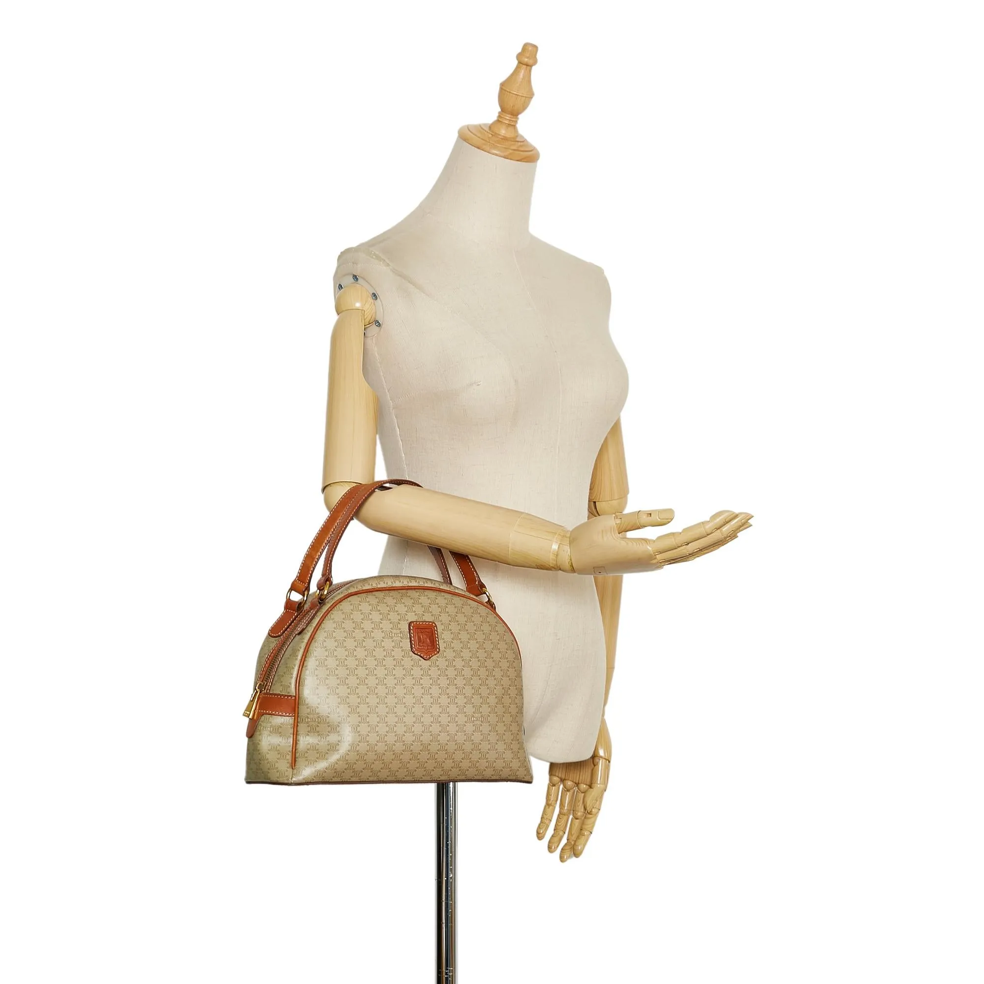 Celine Macadam Dome Handle Bag (SHG-36190)