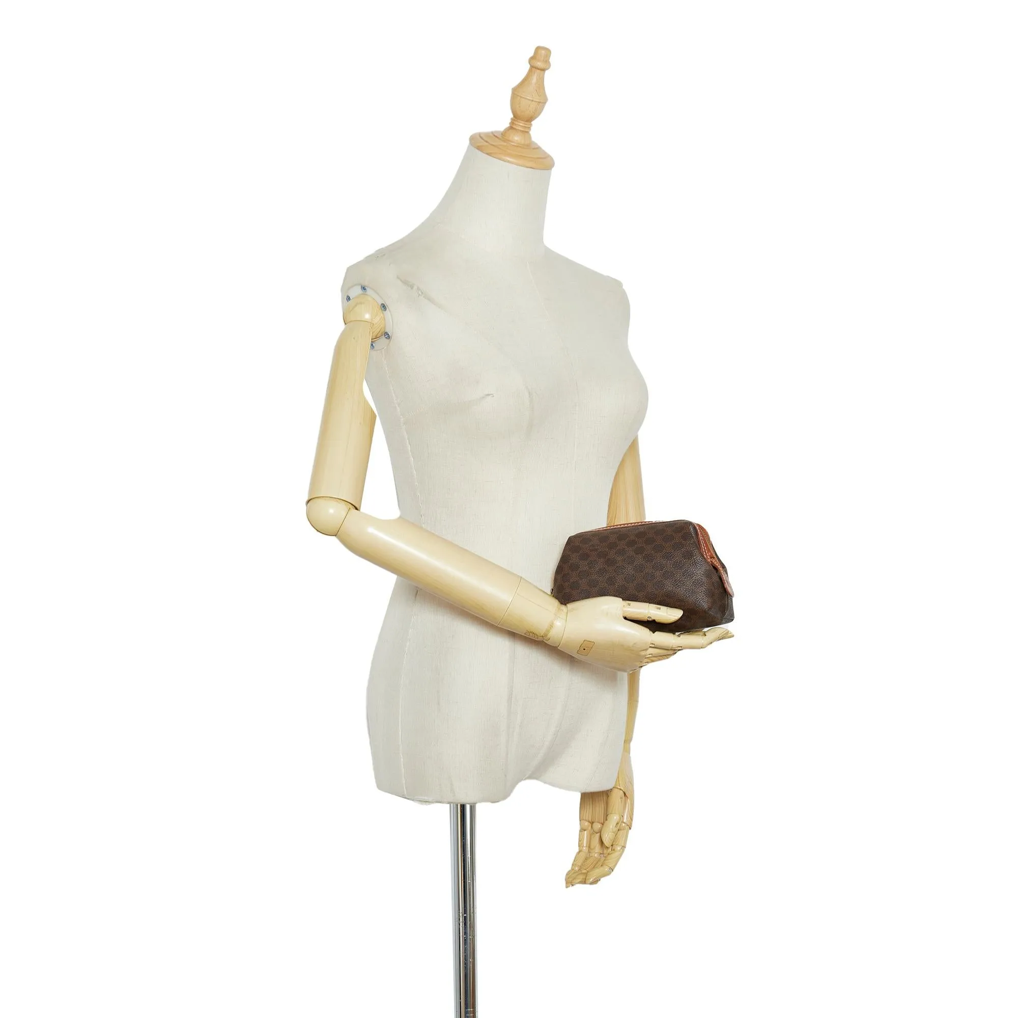 Celine Macadam Pouch (SHG-h53cOY)