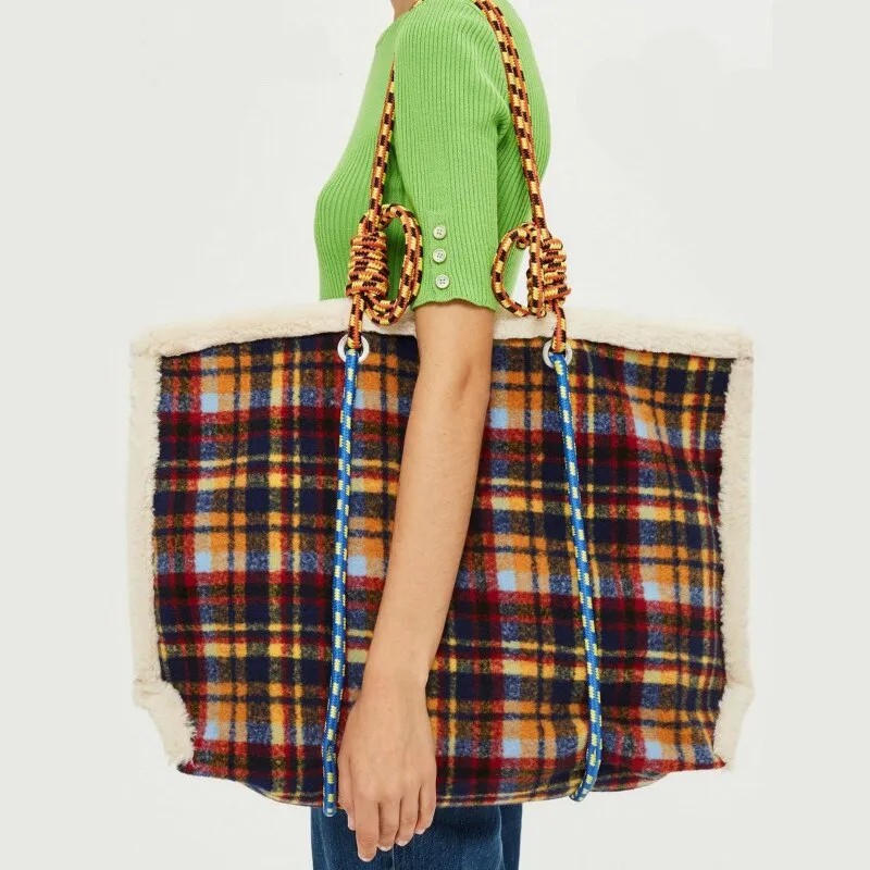 Christmas Gift Faux Woolen Plaid Large Shoulder Bags for Women Designer Winter Ladies Shopper Bag Big Fashion Female Tote Handbag Furry