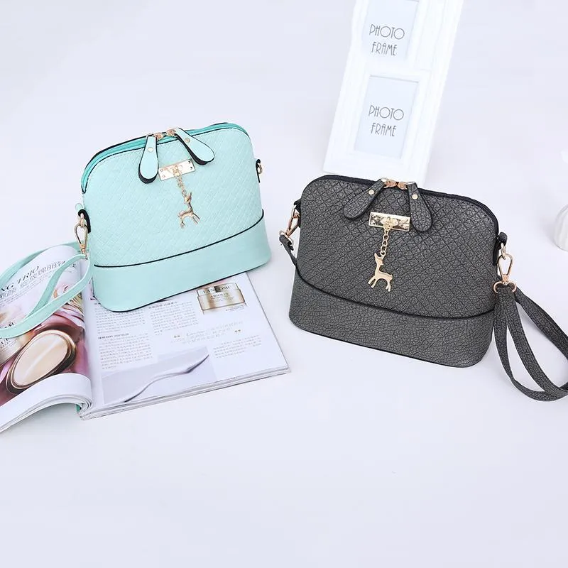 HOT Fashion Bag Women Messenger Mini Deer Toy Shell  Women Shoulder handbag Tote Purse Pocket 1