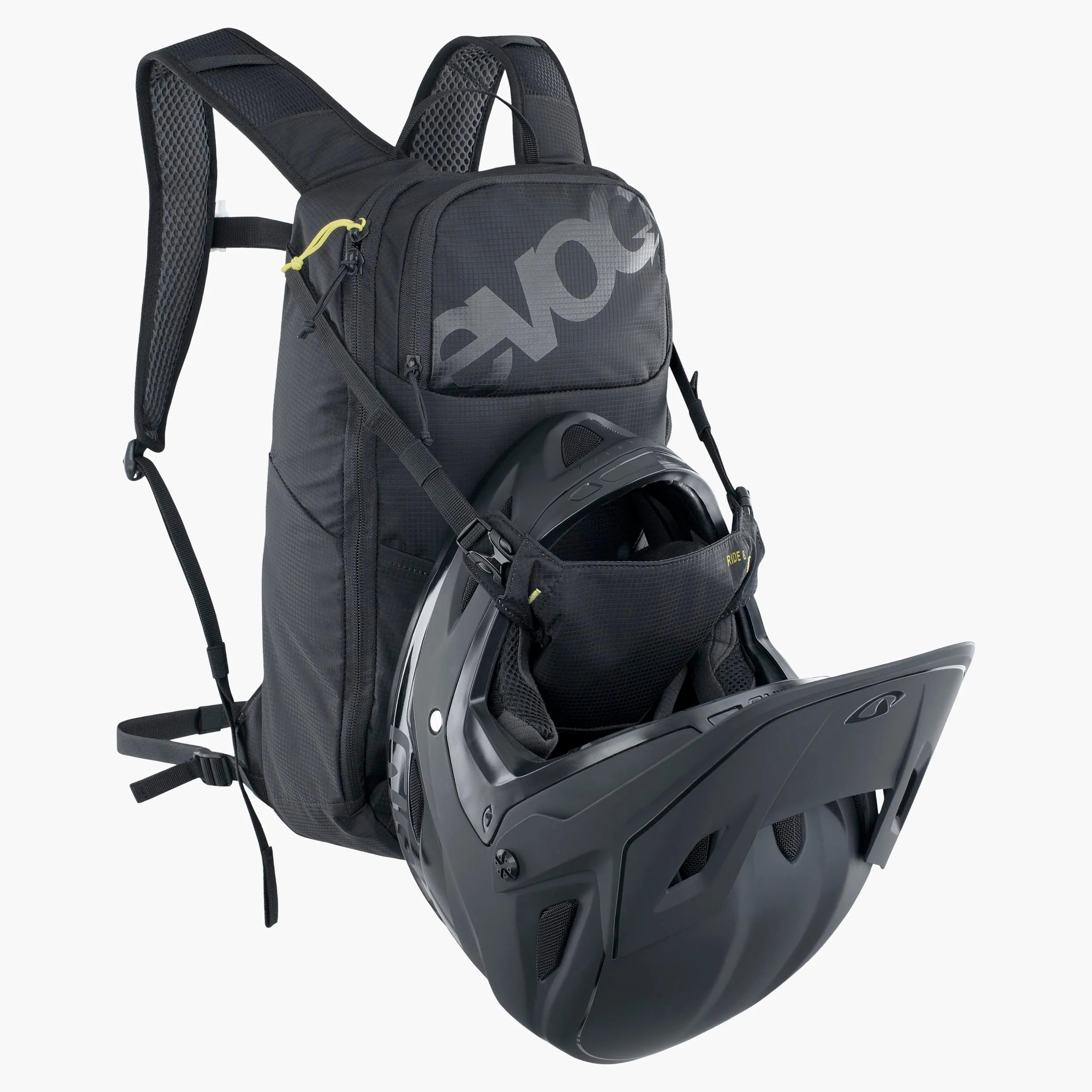 RIDE 8   HYDRATION BLADDER 2