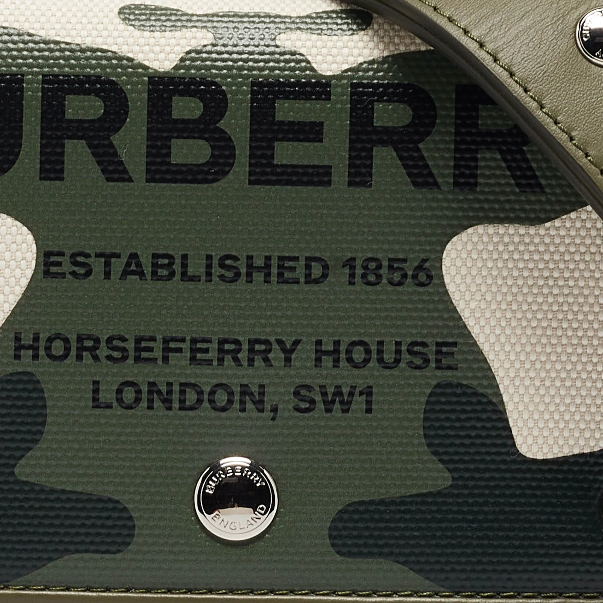 Trendy Inspired Burberry Green/beige Camo Print Coated Canvas And Leather Hackberry Crossbody Bag