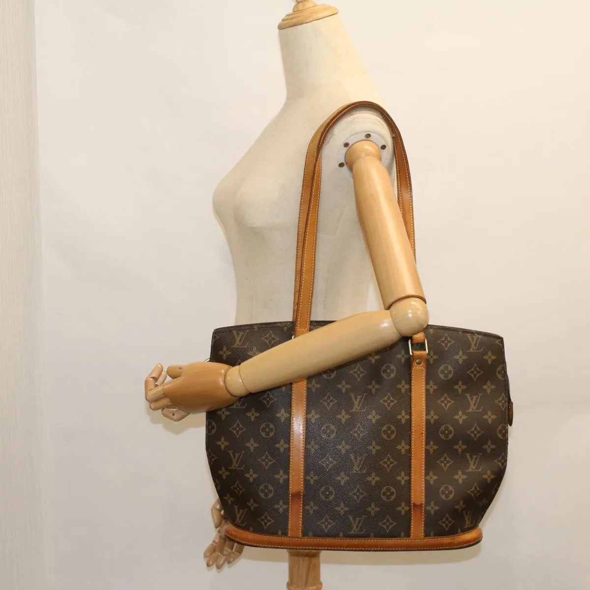 Trendy Inspired Louis Vuitton Babylone Tote