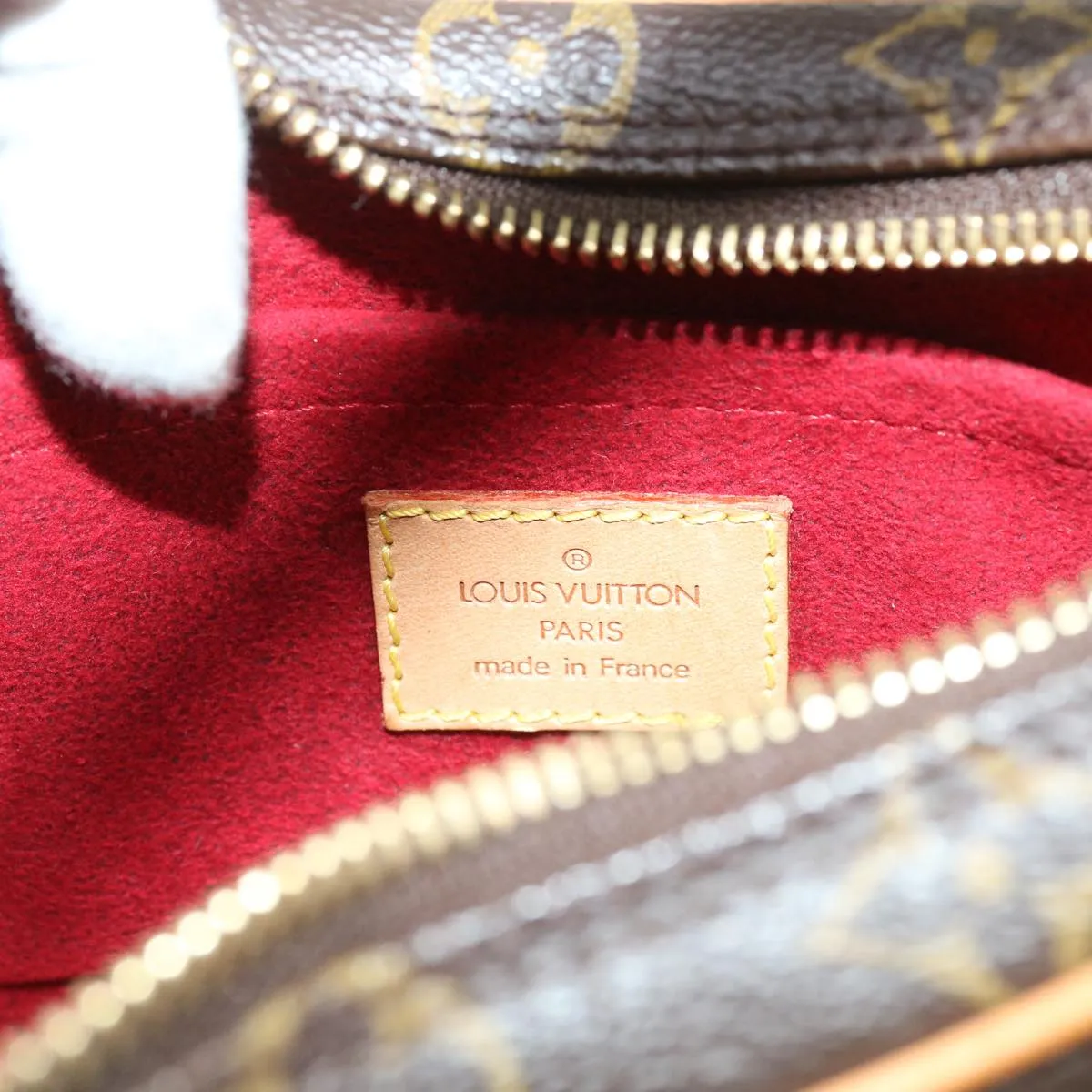 Trendy Inspired Louis Vuitton Croissant Shoulder Bag