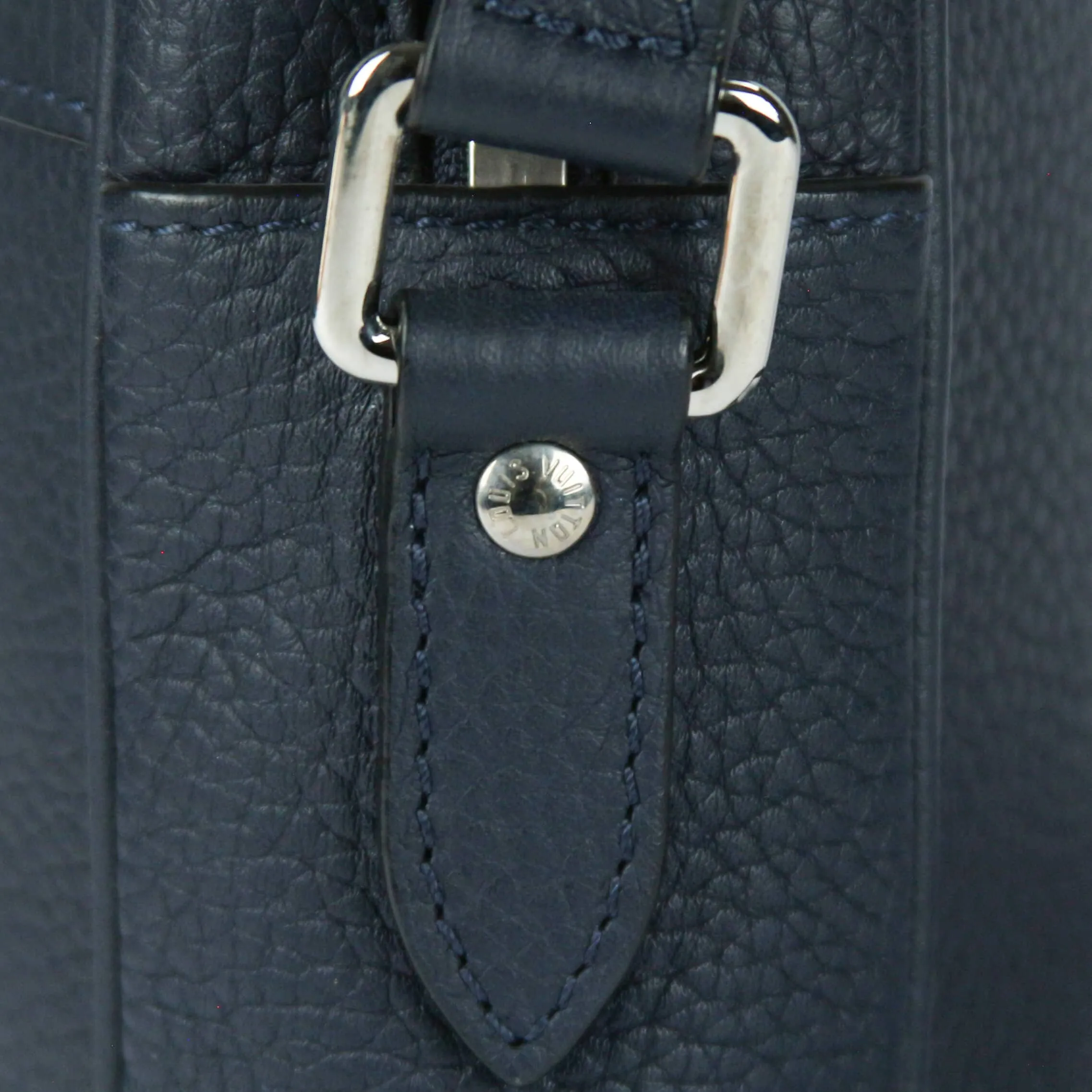 Trendy Inspired Louis Vuitton Danube Lv Circle Pm Blue Taurillon