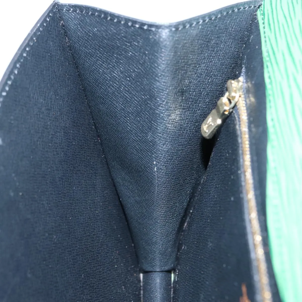 Trendy Inspired Louis Vuitton Epi Montaigne 27 Clutch Bag Green M52654 Lv Auth 88397