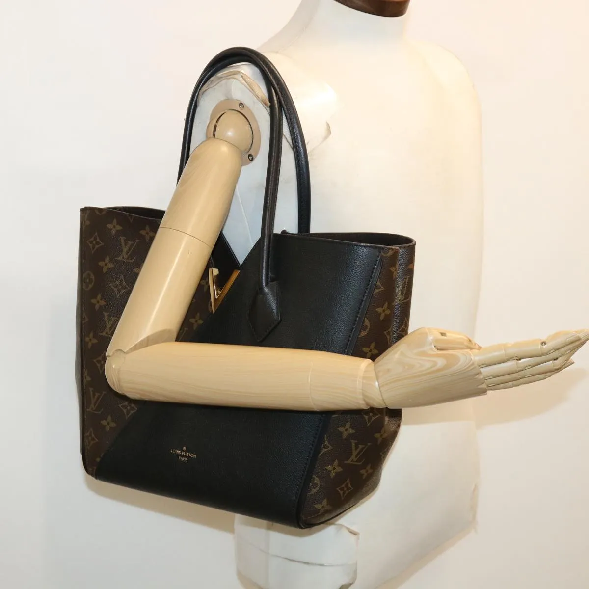 Trendy Inspired Louis Vuitton Kimono Tote