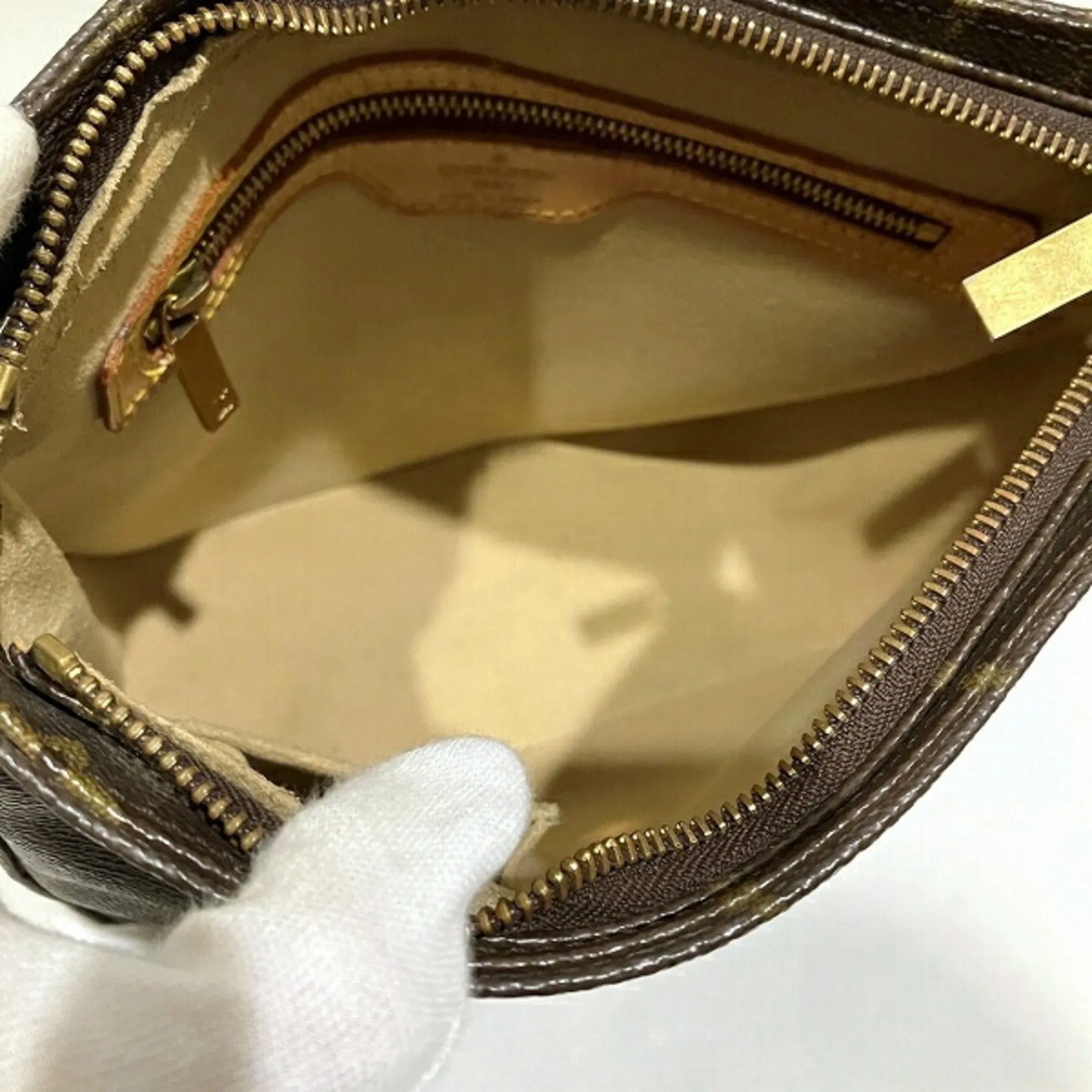 Trendy Inspired Louis Vuitton Looping Shoulder Bag