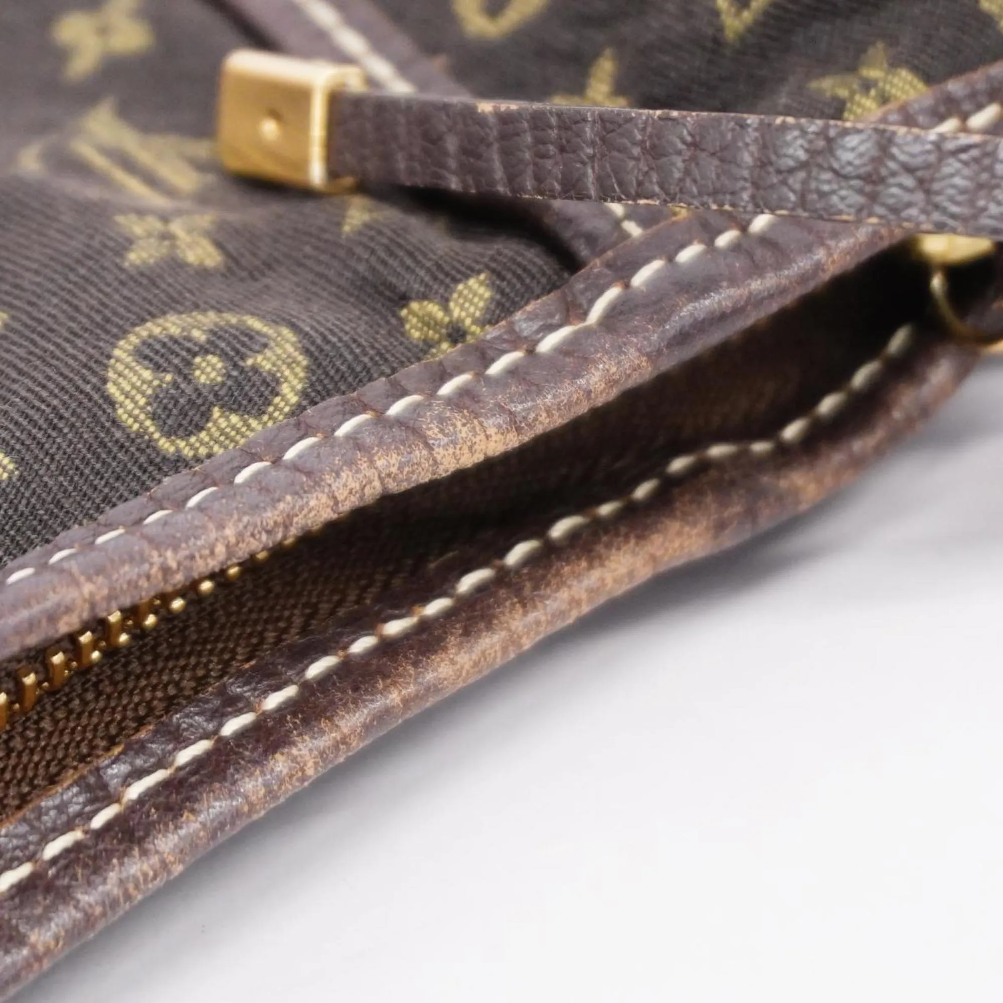 Trendy Inspired Louis Vuitton Manon Shoulder Bag