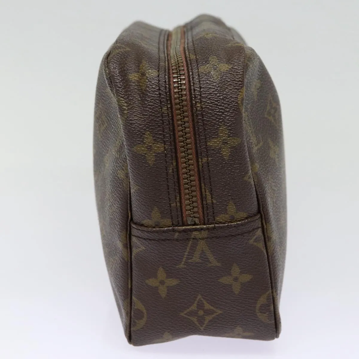 Trendy Inspired Louis Vuitton Monogram Trousse Toilette 28 Clutch Bag M47522 Lv Auth Bs17277