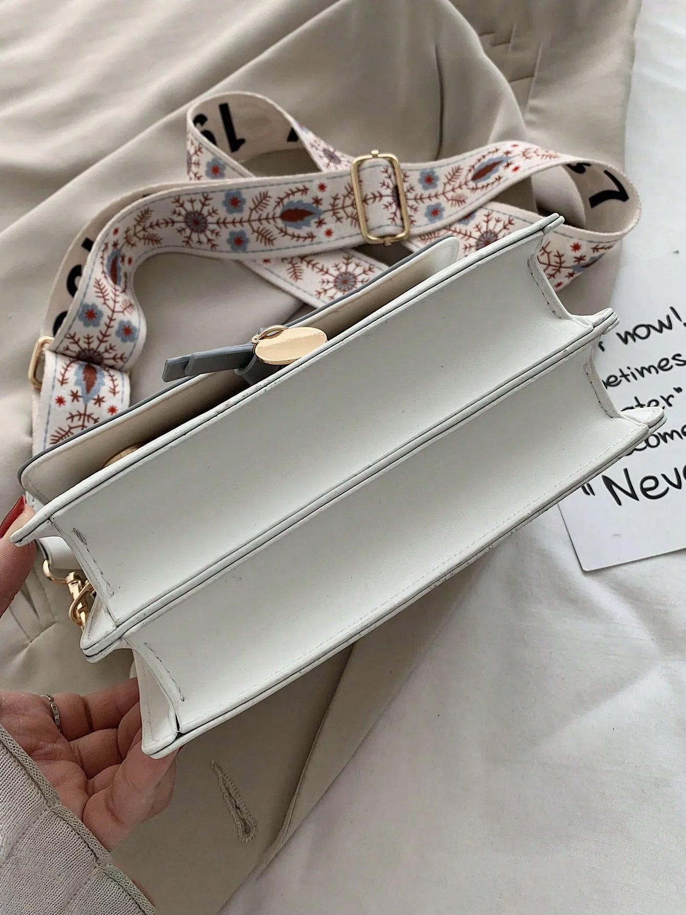 Versatile new crossbody bag