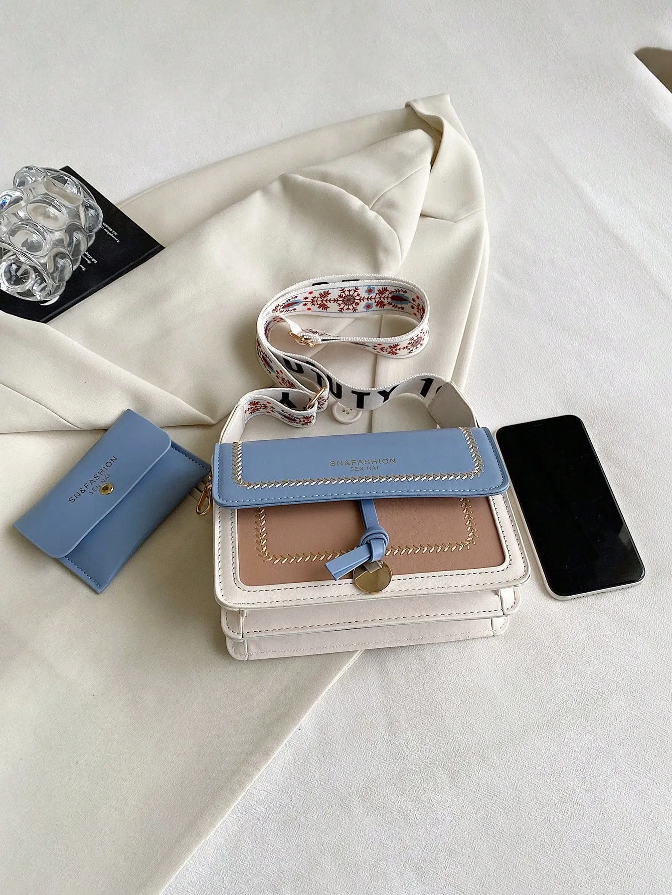 Versatile new crossbody bag