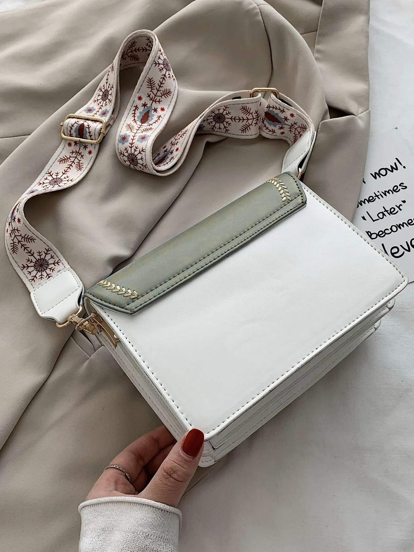 Versatile new crossbody bag